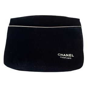 Chanel‎ Parfums Black Velvet Cosmetic Bag Makeup Pouch Zippered preloved 7x9x2